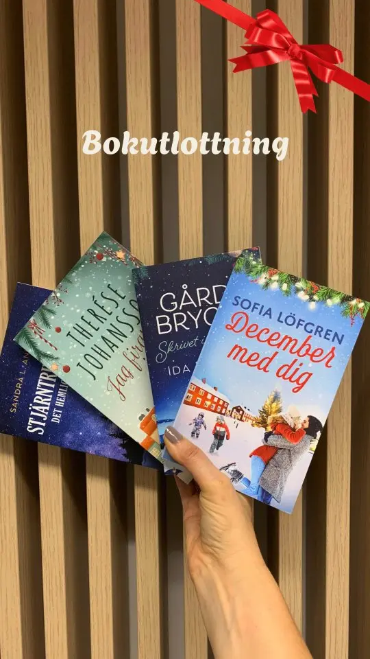 🎄Bokutlottning! 🎄
 
Vi lottar ut dessa 4  böcker  i ett julpaket:

-------
1.  Stjärntrillingarna: Det hemliga laboratoriet, av Sandra L. Andersson

2.  Jag firar inte jul, av Therése Johansson

3. Gårda Brygga: Skrivet i stjärnorna, av Ida Fryklund

4.  December med dig, av Sofia Löfgren
--------

➡️Vill du veta mer om böckerna? Länken till BoD Bokshop finner du i bio!

𝗩𝗶 𝗱𝗿𝗮𝗿 𝗲𝗻 𝘃𝗶𝗻𝗻𝗮𝗿𝗲 𝗽å 𝗺å𝗻𝗱𝗮𝗴!
-----------------------
För att delta i utlottningen bör du:

🎅🏻Tala om i vilken ordning våra internationella kollegor läser upp titlarna. 😂😂😂         
🤶  Följa @bod_sverige
❤️Tagga 2 vänner som du tror vill vara med.

--------------------
🌟LYCKA TILL!🌟

Denna tävling är inte sponsrad, organiserad eller administrerad av Meta.
Vinnaren ska ha svensk postadress.
 
#bokutlottning #förverkligadinbokidé
#böckerärlivet #skrivardrömmar #författare #egenutgivning #bod_sverige @ida_fryklund @theresejohanssonforfattare @sofialofgrenwriter